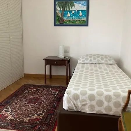 Philo לינה וארוחת בוקר
